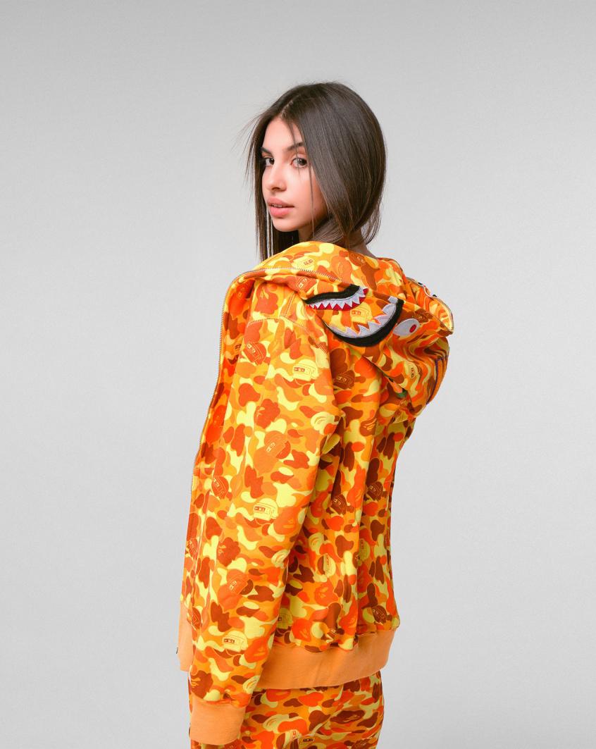 Yellow Bape shark hoodie ( PUBG MOBILE )
